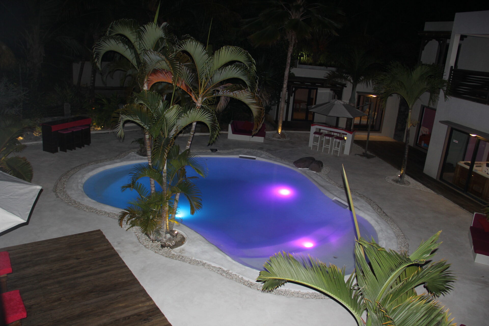 PISCINE DE NUIT 2